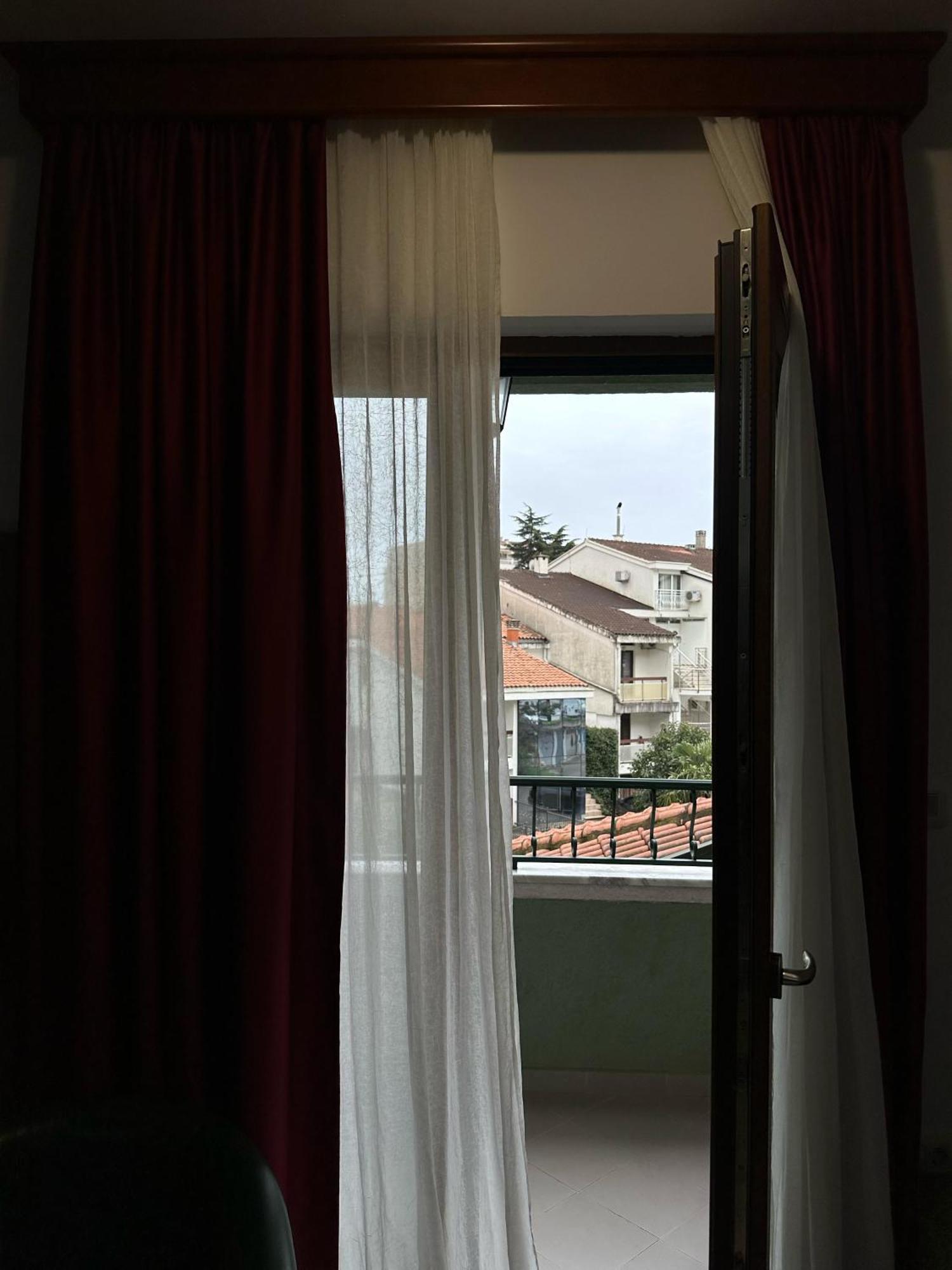 בודווה Apartments Krapina Lux מראה חיצוני תמונה