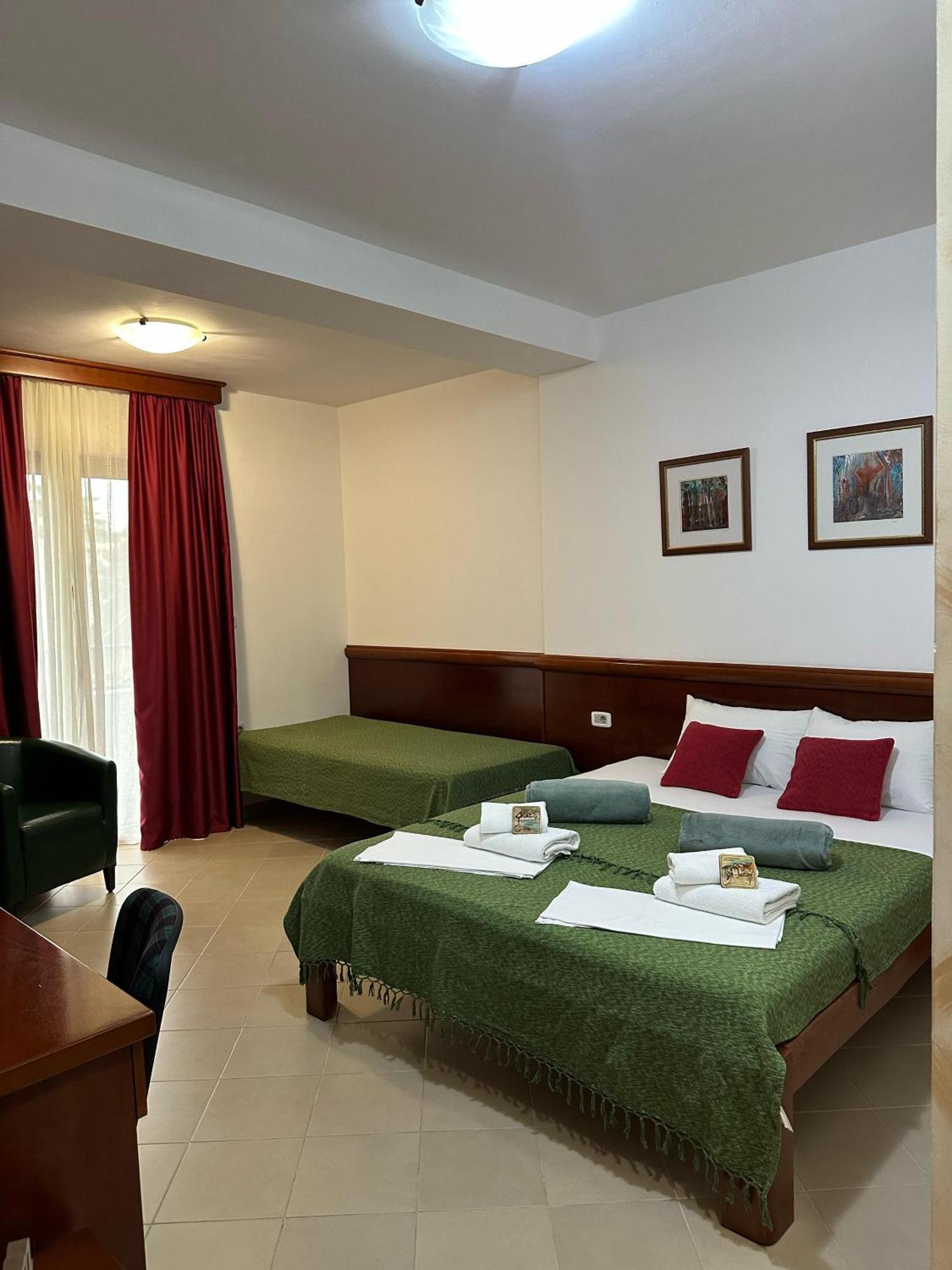בודווה Apartments Krapina Lux מראה חיצוני תמונה